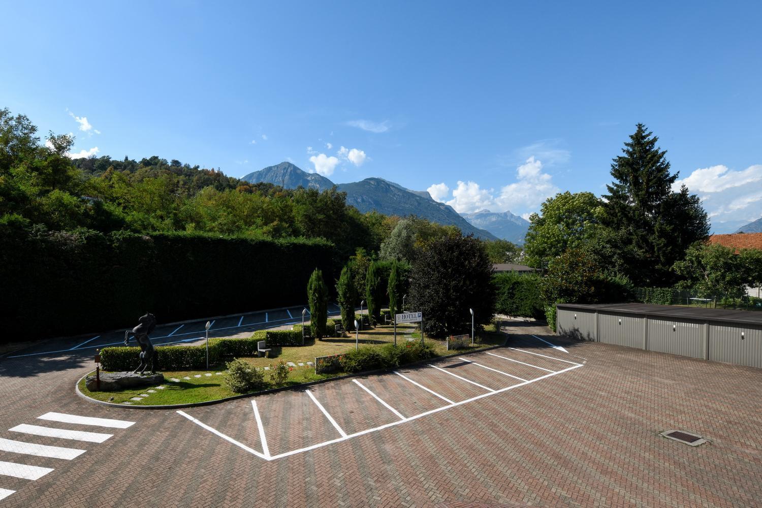 Hotel Internazionale Domodossola Exteriör bild