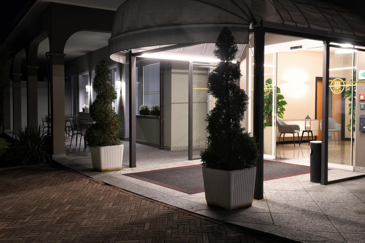 Hotel Internazionale Domodossola Exteriör bild