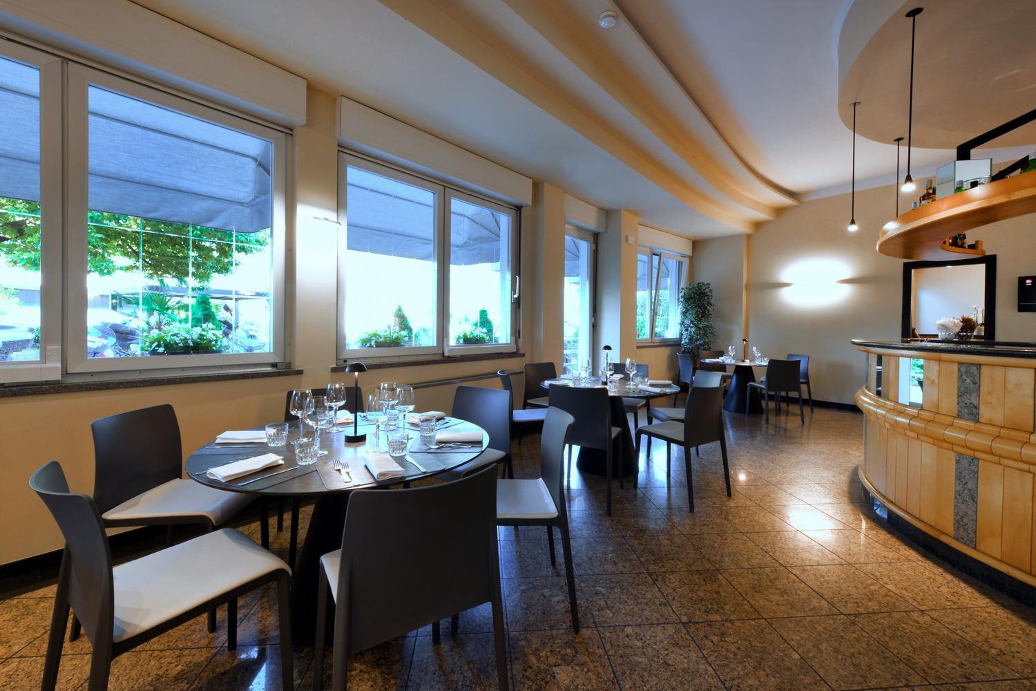 Hotel Internazionale Domodossola Exteriör bild